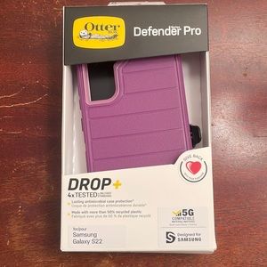 OtterBox Defender Series Pro Case for Galaxy S22